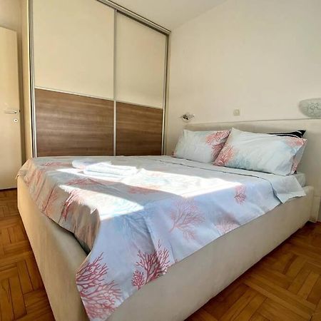 Matea'S Appartment 800 M To Center Free Parking Scopia Exterior foto